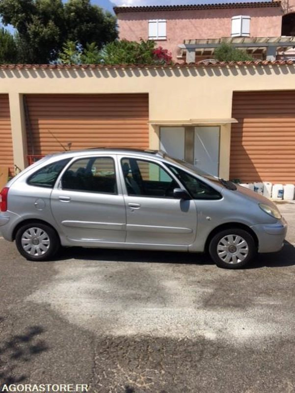 CITROEN XSARA PICASSO 2006 1.6 HDi 16V 90cv - Osobní auto: obrázek 2 CITROEN XSARA PICASSO 2006 1.6 HDi 16V 90cv - Osobní auto: obrázek 2