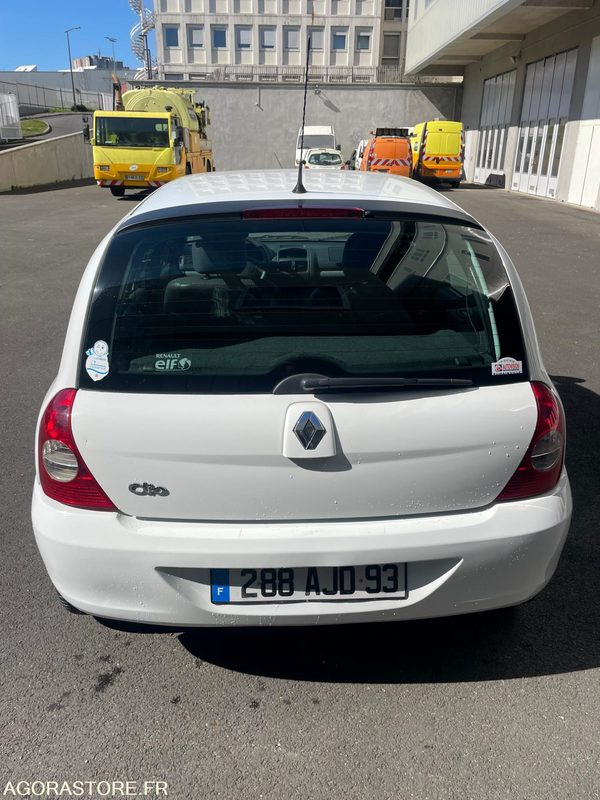 CLIO GPL 1.2 288AJD93 - Osobní auto: obrázek 2 CLIO GPL 1.2 288AJD93 - Osobní auto: obrázek 2