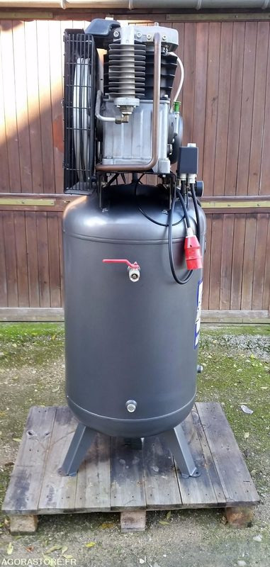 Mobilní kompresor COMPRESSEUR VERTICAL DE MARQUE FIAC TYPE AB-300-670 CUVE 270l TRIPHASE: obrázek 12