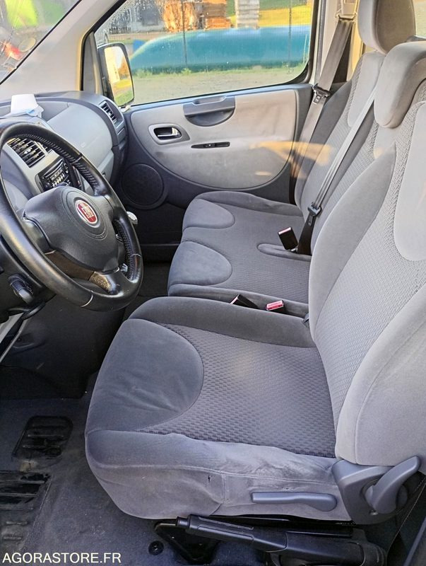 CP-188-FH - Roulant - FIAT SCUDO - VP - CG KS NL - 264 463 Kms - Minibus, Mikrobus: obrázek 5 CP-188-FH - Roulant - FIAT SCUDO - VP - CG KS NL - 264 463 Kms - Minibus, Mikrobus: obrázek 5