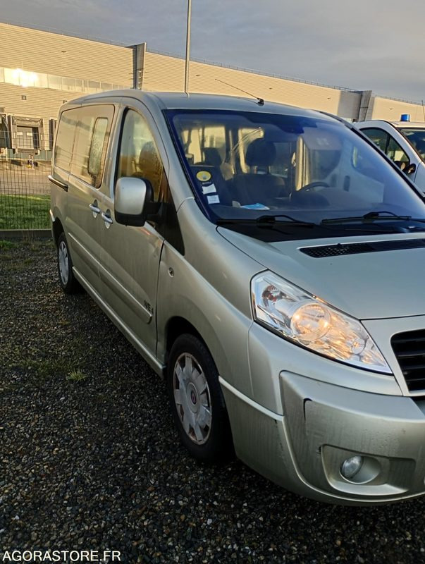 CP-188-FH - Roulant - FIAT SCUDO - VP - CG KS NL - 264 463 Kms - Minibus, Mikrobus: obrázek 3 CP-188-FH - Roulant - FIAT SCUDO - VP - CG KS NL - 264 463 Kms - Minibus, Mikrobus: obrázek 3