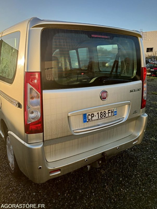 CP-188-FH - Roulant - FIAT SCUDO - VP - CG KS NL - 264 463 Kms - Minibus, Mikrobus: obrázek 4 CP-188-FH - Roulant - FIAT SCUDO - VP - CG KS NL - 264 463 Kms - Minibus, Mikrobus: obrázek 4
