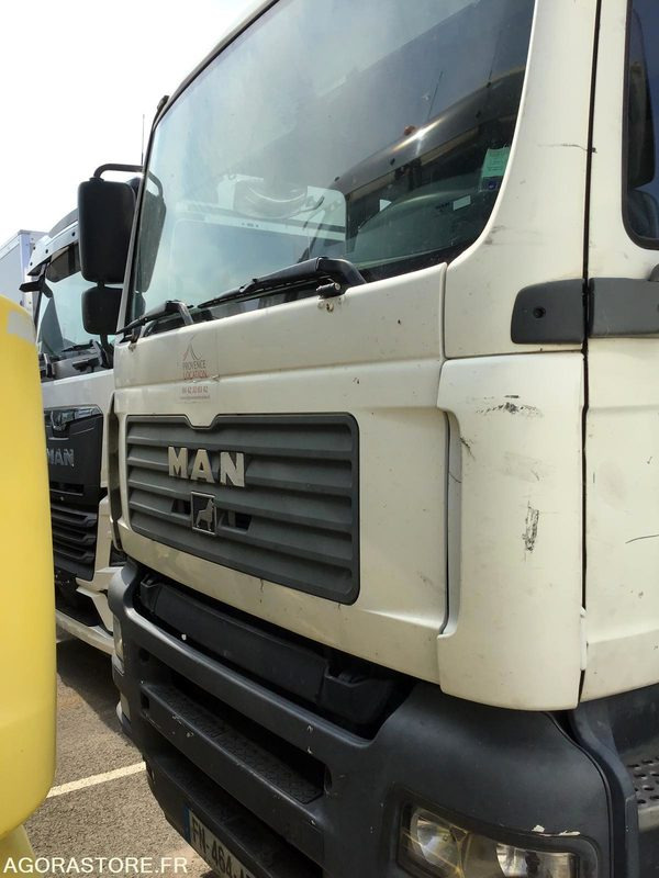 Camion MAN TG410A - 2002 - 800000 kms - Nákladní automobil valníkový/ Plošinový: obrázek 4 Camion MAN TG410A - 2002 - 800000 kms - Nákladní automobil valníkový/ Plošinový: obrázek 4