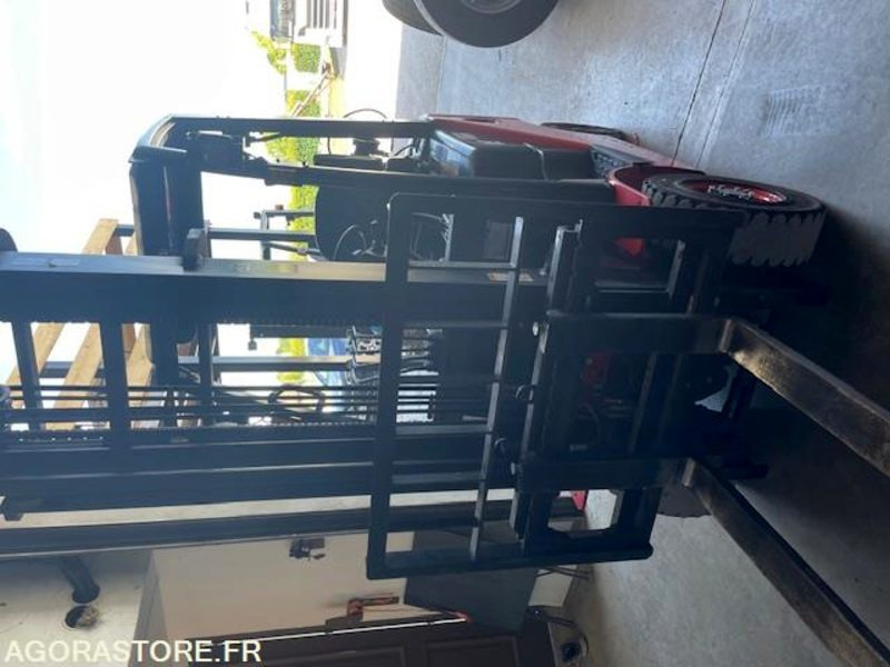 Chariot elevateur 1.8 t 1 ere main 2017 - Plynový vysokozdvižný vozík: obrázek 1 Chariot elevateur 1.8 t 1 ere main 2017 - Plynový vysokozdvižný vozík: obrázek 1