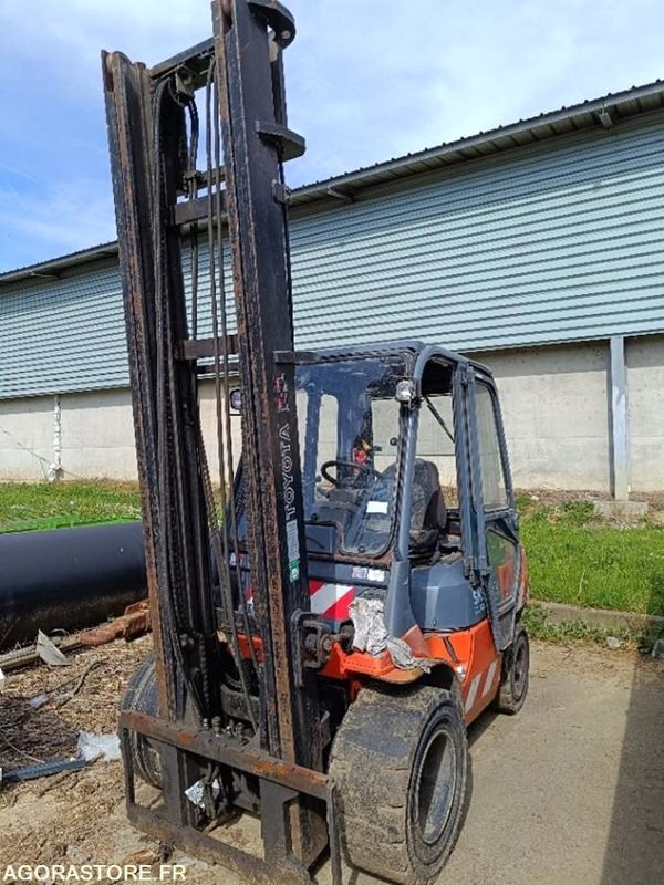Chariot elevateur TOYOTA pour pièces - Dieselový vysokozdvižný vozík: obrázek 2 Chariot elevateur TOYOTA pour pièces - Dieselový vysokozdvižný vozík: obrázek 2