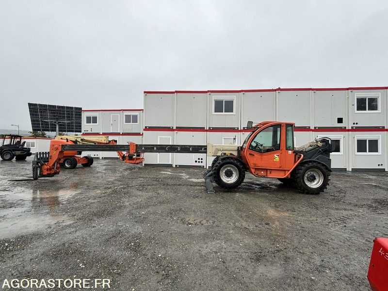 Teleskopický manipulátor Chariot télescopique JLG 3512: obrázek 7
