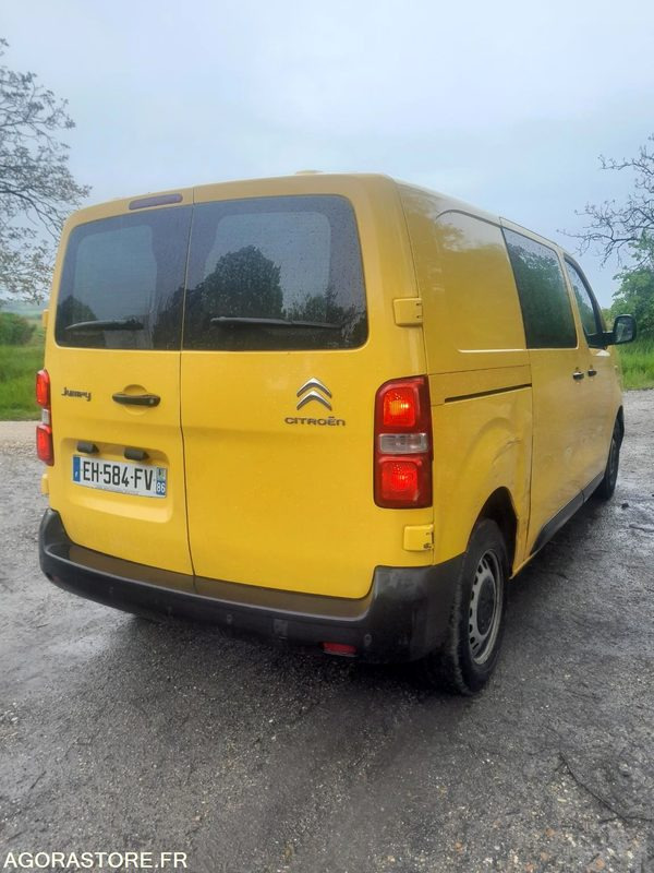 Citroën Jumpy - 2016 - 142000km - Malá dodávka: obrázek 3 Citroën Jumpy - 2016 - 142000km - Malá dodávka: obrázek 3