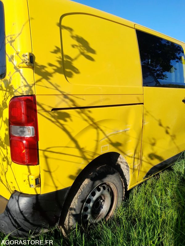 Citroën Jumpy - 2016 - 142000km - Malá dodávka: obrázek 5 Citroën Jumpy - 2016 - 142000km - Malá dodávka: obrázek 5