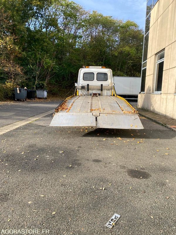 DEPANNEUSE RENAULT 187000 KM - Dodávka sklápěč: obrázek 4 DEPANNEUSE RENAULT 187000 KM - Dodávka sklápěč: obrázek 4