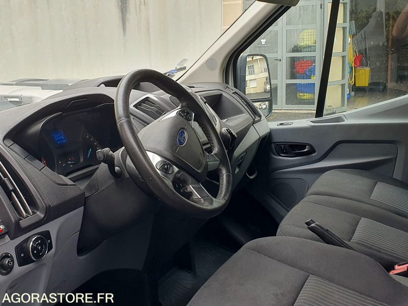 FORD TRANSIT AD BLUE 92178kms 2017 - Dodávka: obrázek 5 FORD TRANSIT AD BLUE 92178kms 2017 - Dodávka: obrázek 5