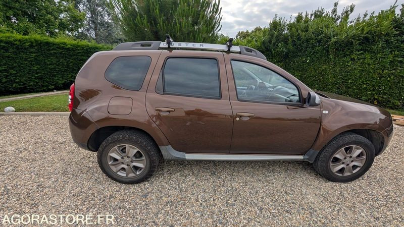 Duster TVA A ZERO - Osobní auto: obrázek 4 Duster TVA A ZERO - Osobní auto: obrázek 4