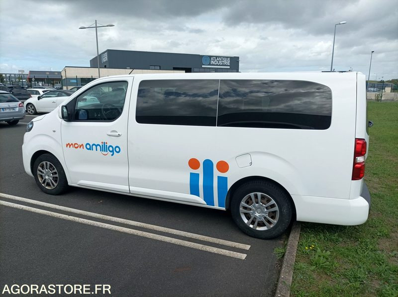 EM-845-ZF - Roulant - CITROEN JUMPY SPACE TOURER - VP - 9 PLACES - 295 820 Kms - Minibus, Mikrobus: obrázek 4 EM-845-ZF - Roulant - CITROEN JUMPY SPACE TOURER - VP - 9 PLACES - 295 820 Kms - Minibus, Mikrobus: obrázek 4