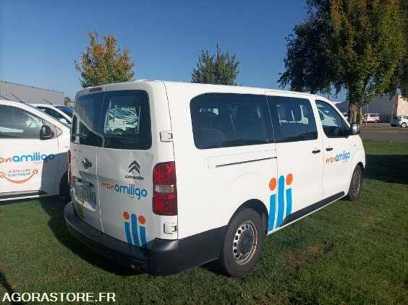 ET-800-VE - Roulant - CITROEN JUMPY SPACE TOURER - VP - 284 574 Kms - Minibus, Mikrobus: obrázek 4 ET-800-VE - Roulant - CITROEN JUMPY SPACE TOURER - VP - 284 574 Kms - Minibus, Mikrobus: obrázek 4