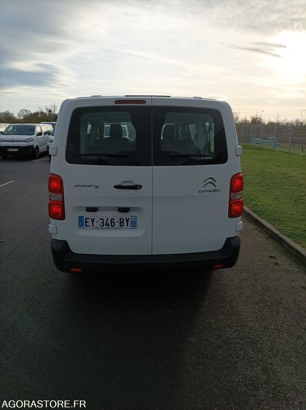 EY-346-BY - Roulant - CITROEN JUMPY SPACE TOURER - VP - 189 243 Kms "CG PERDUE" - Minibus, Mikrobus: obrázek 5 EY-346-BY - Roulant - CITROEN JUMPY SPACE TOURER - VP - 189 243 Kms "CG PERDUE" - Minibus, Mikrobus: obrázek 5