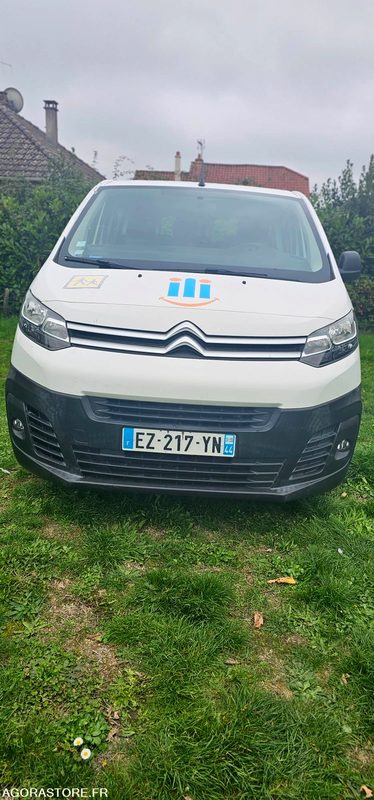 EZ-217-YN - Non Roulant - CITROEN JUMPY SPACE TOURER - VP - 224 323 Kms - Minibus, Mikrobus: obrázek 3 EZ-217-YN - Non Roulant - CITROEN JUMPY SPACE TOURER - VP - 224 323 Kms - Minibus, Mikrobus: obrázek 3