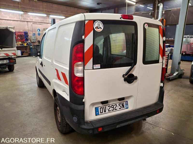 FIAT DOBLO CARGO - Malá dodávka: obrázek 3 FIAT DOBLO CARGO - Malá dodávka: obrázek 3