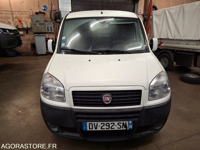 FIAT DOBLO CARGO - Malá dodávka: obrázek 2 FIAT DOBLO CARGO - Malá dodávka: obrázek 2