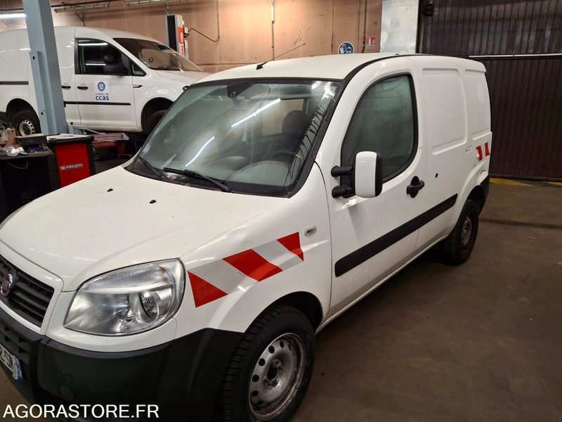 FIAT DOBLO CARGO - Malá dodávka: obrázek 4 FIAT DOBLO CARGO - Malá dodávka: obrázek 4