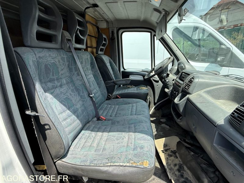 FIAT DUCATO - 2005 - 211000KM - Furgon: obrázek 3 FIAT DUCATO - 2005 - 211000KM - Furgon: obrázek 3