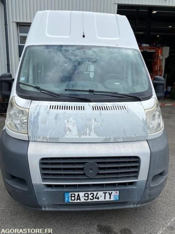 FIAT DUCATO (PAR 3340) - Furgon: obrázek 2 FIAT DUCATO (PAR 3340) - Furgon: obrázek 2