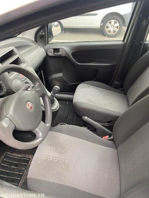 FIAT PANDA ESSENCE (PAR 1427) - Osobní auto: obrázek 5 FIAT PANDA ESSENCE (PAR 1427) - Osobní auto: obrázek 5