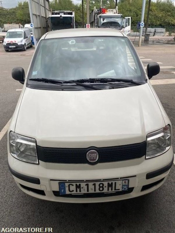 FIAT PANDA ESSENCE (PAR 1427) - Osobní auto: obrázek 4 FIAT PANDA ESSENCE (PAR 1427) - Osobní auto: obrázek 4