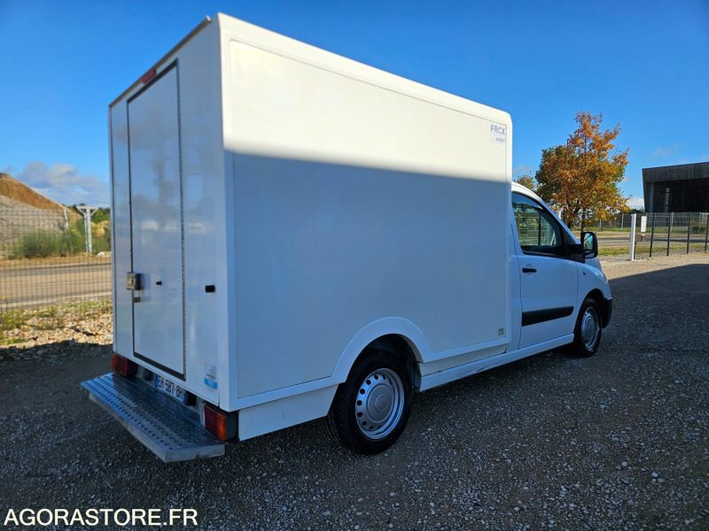 FIAT SCUDO 2.0 130 CAISSE FRIGORIFIQUE FRCX 3 PLACES - Chladící dodávka: obrázek 5 FIAT SCUDO 2.0 130 CAISSE FRIGORIFIQUE FRCX 3 PLACES - Chladící dodávka: obrázek 5