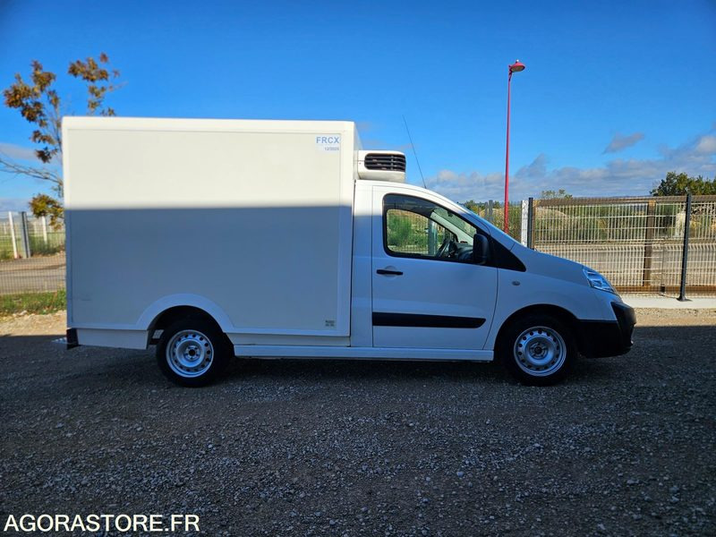 FIAT SCUDO 2.0 130 CAISSE FRIGORIFIQUE FRCX 3 PLACES - Chladící dodávka: obrázek 3 FIAT SCUDO 2.0 130 CAISSE FRIGORIFIQUE FRCX 3 PLACES - Chladící dodávka: obrázek 3