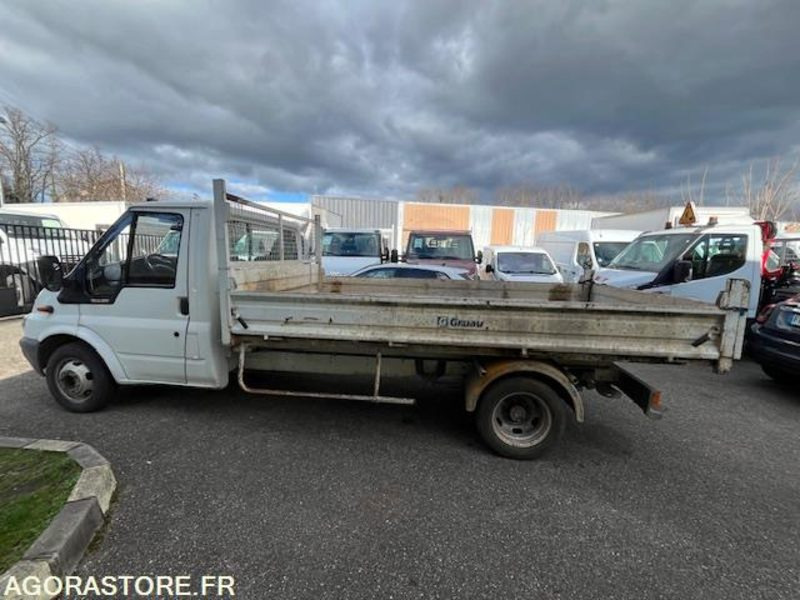 FORD TRANSIT 2.4 TD BENNE - 2002 - 204 000km - Dodávka sklápěč: obrázek 5 FORD TRANSIT 2.4 TD BENNE - 2002 - 204 000km - Dodávka sklápěč: obrázek 5