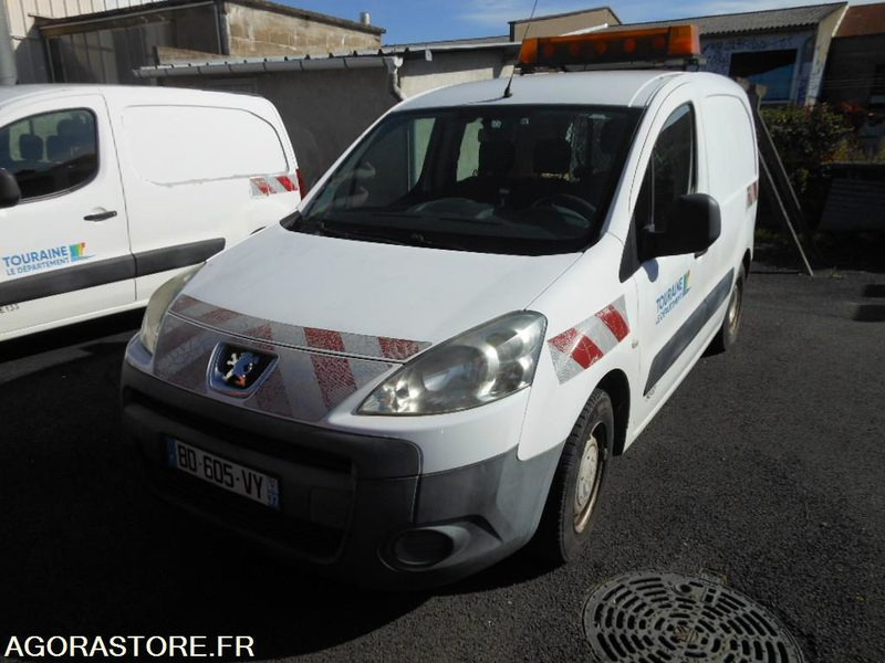 FOURGONNETTE PEUGEOT PARTNER (BE127) - Malá dodávka: obrázek 4 FOURGONNETTE PEUGEOT PARTNER (BE127) - Malá dodávka: obrázek 4