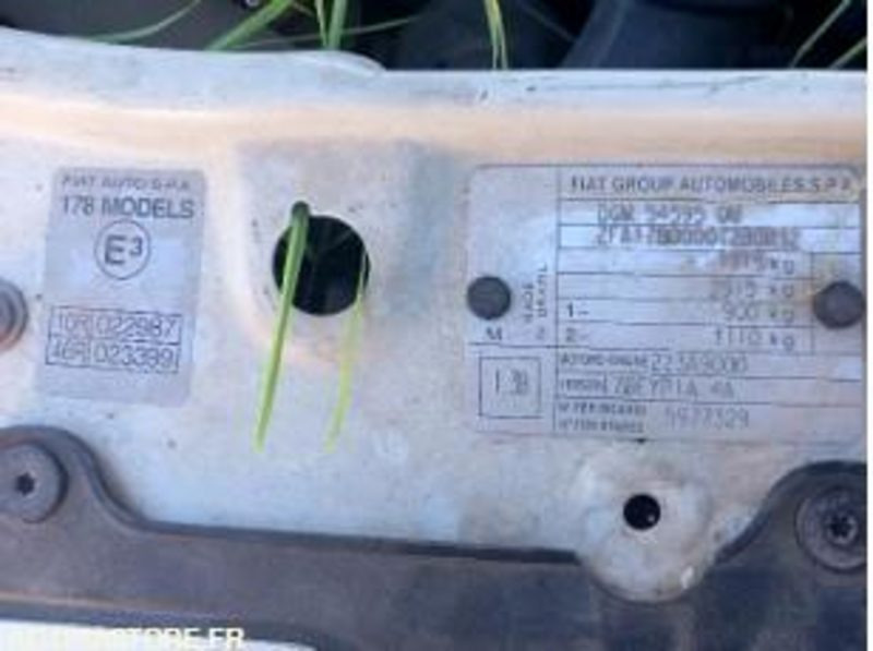 Fiat Strada 94607 kms 2010 - Pick-up: obrázek 5 Fiat Strada 94607 kms 2010 - Pick-up: obrázek 5