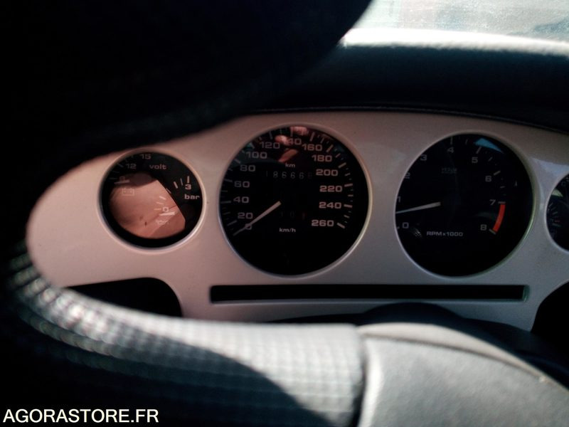 Osobní auto Fiat coupée 2.0L 20V: obrázek 12