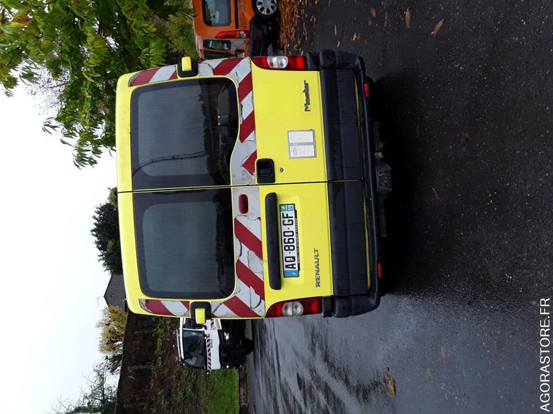 Fourgon Master double cabine D1132 - Furgon: obrázek 3 Fourgon Master double cabine D1132 - Furgon: obrázek 3