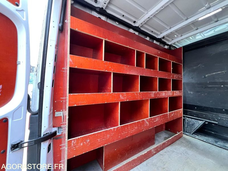 Fourgon Mercedes-Benz SPRINTER 2 V6 3L 190cv - 2014 - 143500Kms - Furgon: obrázek 4 Fourgon Mercedes-Benz SPRINTER 2 V6 3L 190cv - 2014 - 143500Kms - Furgon: obrázek 4