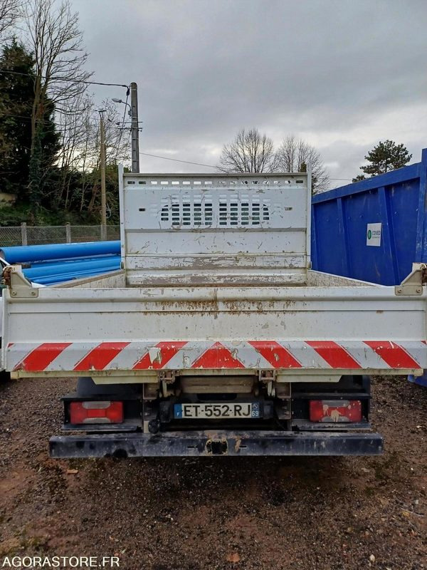 IVECO DAILY 35C14 BENNE - 2018 / 125 000 KM - Dodávka sklápěč: obrázek 4 IVECO DAILY 35C14 BENNE - 2018 / 125 000 KM - Dodávka sklápěč: obrázek 4