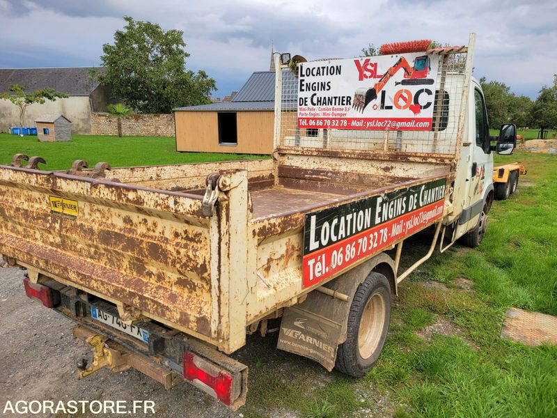 Iveco 35c12 - Dodávka sklápěč: obrázek 3 Iveco 35c12 - Dodávka sklápěč: obrázek 3