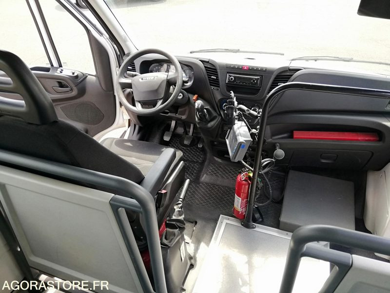 Iveco Daily Line - Minibus, Mikrobus: obrázek 5 Iveco Daily Line - Minibus, Mikrobus: obrázek 5