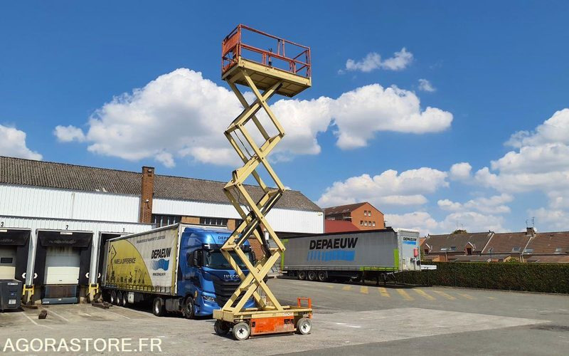 JLG 2646 ES NACELLE CISEAU ÉLECTRIQUE 10 M ÉTROIT - Pracovní plošina: obrázek 1 JLG 2646 ES NACELLE CISEAU ÉLECTRIQUE 10 M ÉTROIT - Pracovní plošina: obrázek 1