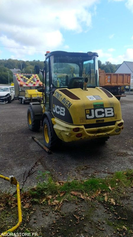 Chargeuse JCB 406 - 1140h - 2012 - Komunální/ Speciální technika: obrázek 5 Chargeuse JCB 406 - 1140h - 2012 - Komunální/ Speciální technika: obrázek 5