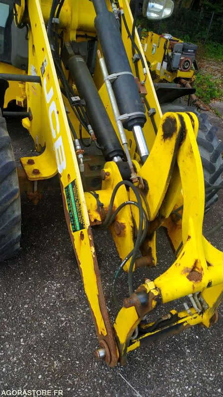 Chargeuse JCB 406 - 1140h - 2012 - Komunální/ Speciální technika: obrázek 2 Chargeuse JCB 406 - 1140h - 2012 - Komunální/ Speciální technika: obrázek 2