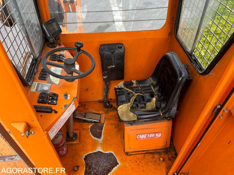 Compacteur à déchets - Komunální/ Speciální technika: obrázek 5 Compacteur à déchets - Komunální/ Speciální technika: obrázek 5