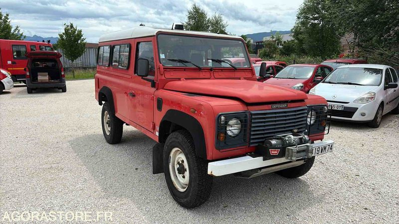 LAND ROVER DÉFENDER 110 - 67 933 Kms - 1999 - 8419 WM 74 - SUV: obrázek 4 LAND ROVER DÉFENDER 110 - 67 933 Kms - 1999 - 8419 WM 74 - SUV: obrázek 4