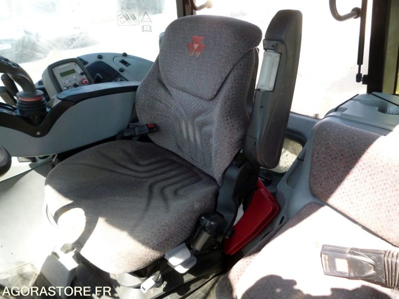 MASSEY 6445 DYNA 6 4X4 FAUCHEUR + NOREMAT OPTIMA M57T VISIOBRAS - Traktor: obrázek 3 MASSEY 6445 DYNA 6 4X4 FAUCHEUR + NOREMAT OPTIMA M57T VISIOBRAS - Traktor: obrázek 3