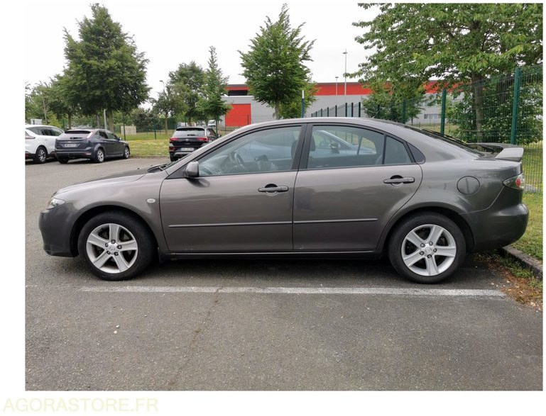 MAZDA 6 HATCHBACK - 93 386 KM - 2007 - Osobní auto: obrázek 2 MAZDA 6 HATCHBACK - 93 386 KM - 2007 - Osobní auto: obrázek 2