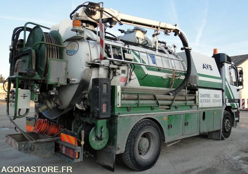 MERCEDES ACTROS 2031 Hydrocureur 2001 (475000KM) ROULANT Pb BV EXPORT UNIQUEMENT - Čistič odpadových jam: obrázek 4 MERCEDES ACTROS 2031 Hydrocureur 2001 (475000KM) ROULANT Pb BV EXPORT UNIQUEMENT - Čistič odpadových jam: obrázek 4