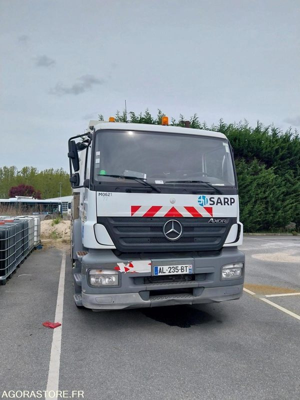 MERCEDES Actros HUWER 2006 (350000Km) NON ROULANT EXPORT UNIQUEMENT - Čistič odpadových jam: obrázek 1 MERCEDES Actros HUWER 2006 (350000Km) NON ROULANT EXPORT UNIQUEMENT - Čistič odpadových jam: obrázek 1