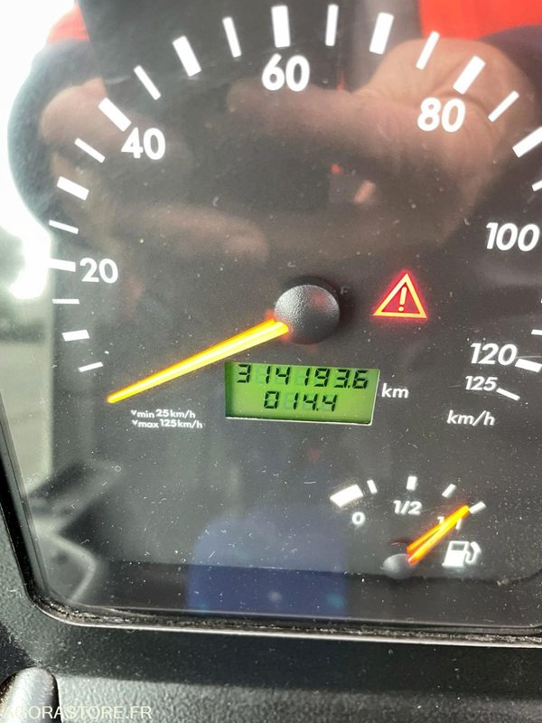 MERCEDES INTOURO 13m N°093019 - Školní autobus: obrázek 2 MERCEDES INTOURO 13m N°093019 - Školní autobus: obrázek 2