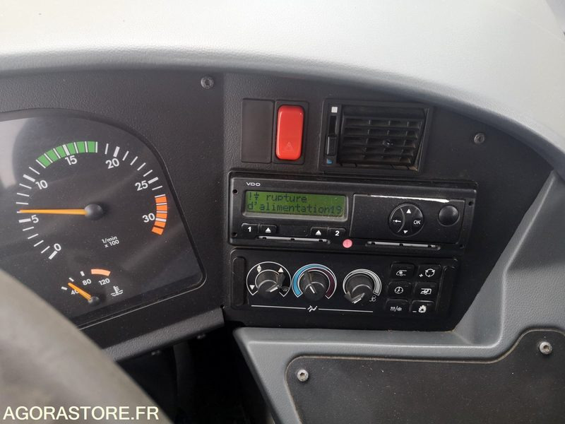 MERCEDES INTOURO M 08519 619599 kms 2008 - Školní autobus: obrázek 5 MERCEDES INTOURO M 08519 619599 kms 2008 - Školní autobus: obrázek 5