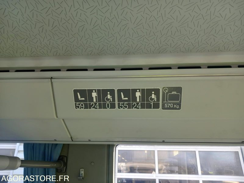 MERCEDES INTOURO N°083146 - Školní autobus: obrázek 4 MERCEDES INTOURO N°083146 - Školní autobus: obrázek 4