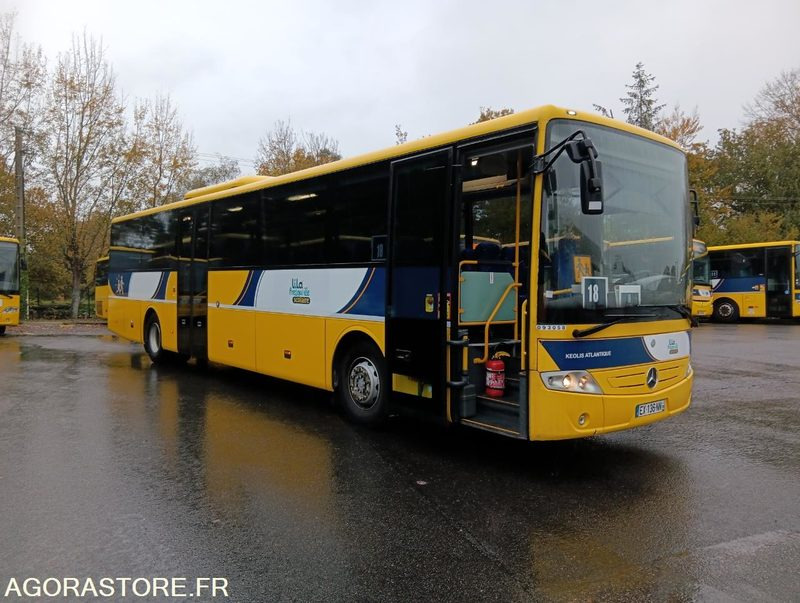 MERCEDES INTOURO N°093058 - Školní autobus: obrázek 1 MERCEDES INTOURO N°093058 - Školní autobus: obrázek 1
